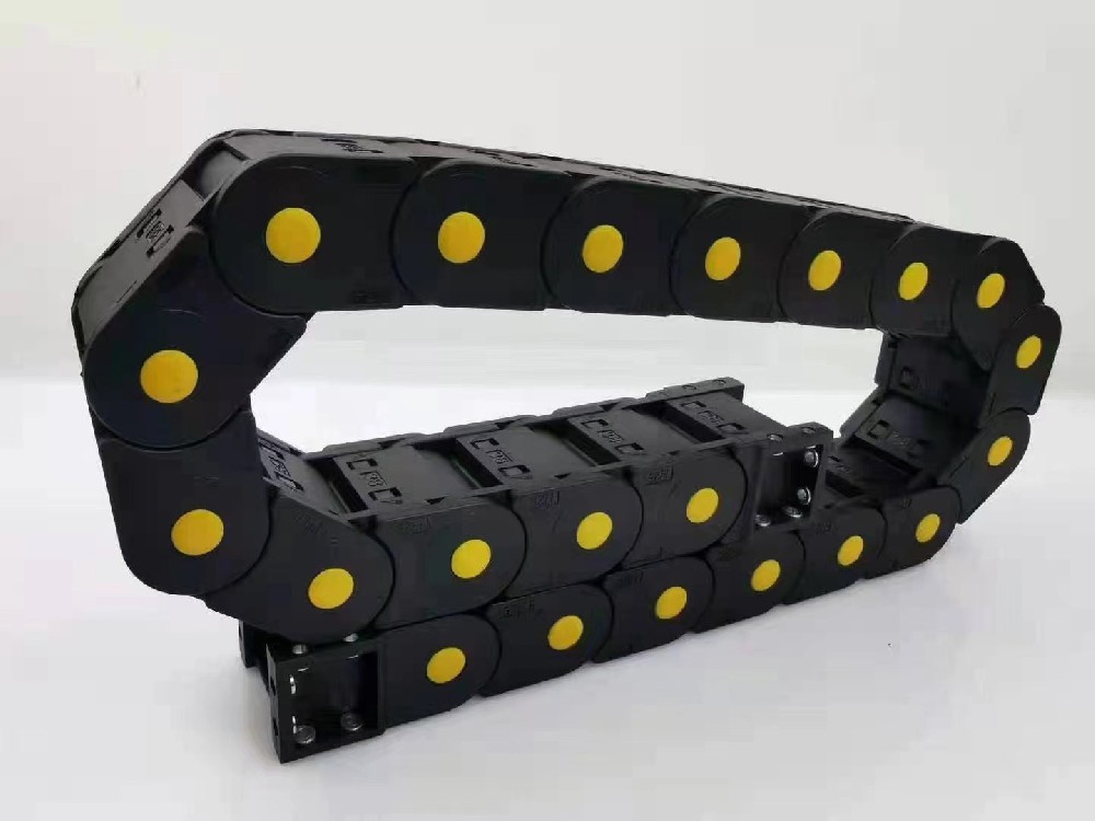 Nylon Drag Chain: Lightweight 